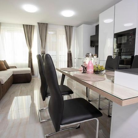 Апартаменти Апартамент За Гости Ивви-1 Burgas Екстер'єр фото
