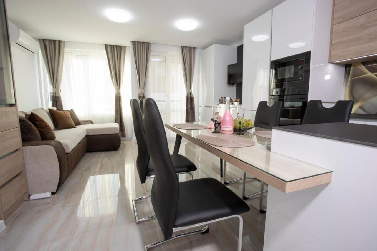 Апартаменти Апартамент За Гости Ивви-1 Burgas Екстер'єр фото